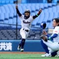 燕がサヨナラで2連勝、“大砲”が豪快弾　広島、阪神、鷹も全勝…NPBジュニアトーナメント2日目