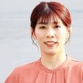 吉田沙保里さん「凄い迫力」「横に並ぶと全部小さく見えちゃう」腕に両手を回して記念写真「おまじないにかかりました！笑」