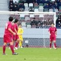 【高校サッカー】遠い全国１勝…２年ぶり２度目の早実、堅守崩壊　開幕戦で１－４完敗