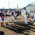 静岡出身のプロ野球選手が小学生に指導　阪神の岩崎選手ら