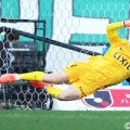イングランド戦は｢互角の撃ち合い｣に、カギを握る｢届く距離が10センチ違う｣GK、重要性を証明した年間MVP【日本サッカー｢2026新たな挑戦｣大激論】(5)