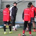 元札幌のＭＦ深井一希新コーチが札幌Ｕー１８で指導開始「いいお兄ちゃん的存在になれたら」