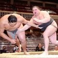 「最強の新弟子」旭富士が白星デビュー　時間前に立って相手「グアー」悲鳴を上げる　序ノ口