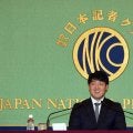 岡本和真「今までで一番張り詰めた空気」長嶋さんに見てもらった素振り「今でも忘れることない」