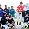 デビュー３２年目の西谷誠騎手ＪＲＡ障害通算２００勝の大記録を達成「もう少し頑張ってジョッキーをやろうと思います」