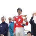 西谷誠騎手がJRA障害通算200勝達成