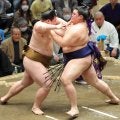 大の里　序盤戦の“鬼門”王鵬戦を突破し連勝発進　昨年３勝３敗の難敵退け「しっかりいけた」