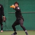 【ヤクルト】山田哲人、松山で自主トレ「どの部門も１位を目指して頑張りたい」復活へ手応え十分