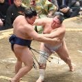友風が前に出て２勝目　「引く気持ちはまったくなかった。一つのスイッチ（が入ったの）かなと思います」
