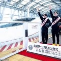 辻直人&篠山竜青がかもめ18号の出発式に出席…長崎駅ではスポーツ選手として初の一日駅長に