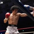 赤井英和の長男・英五郎11カ月ぶり再起戦勝利でＡ級昇格　駆けつけた父から「良かった良かった」
