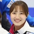 「とてもお美しいですね」　五輪代表の女子カーラーが大きな花束抱え「いつもありがとうございます」と応援に感謝　ＳＮＳ「可愛すぎる♥♥♥」