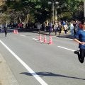 都道府県駅伝、間もなくスタート　高校生のアップエリアで箱根駅伝常連校の監督が熱視線