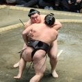 スピード出世の横綱・大の里がかみしめた１勝の重みと珍しく口にした本音「長かった」…痛みをこらえ連敗を３でストップ
