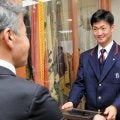 日本学生野球協会が山田さんを表彰、智弁和歌山の元主将