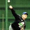 日本ハム・斎藤　“朝活トレ”完走で自分に勝って守護神争いにも勝つ！早朝５時台起床でみっちり自主トレ継続