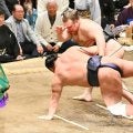 豊昇龍、強行出場も痛恨５敗目…“天敵”安青錦に５戦全敗　付け人が両手でバツ印出し取材応じず