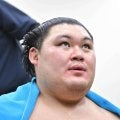大の里、３連敗から３連勝で９勝目　14日目は過去３戦全勝の安青錦戦に決定　Ｖ争いキーマンに