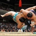 左膝不安の豊昇龍「情けない姿見せて申し訳ない」豪快上手投げで９勝目も陳謝「最後まで取り切ることだけ考えて」