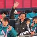 【箱根駅伝】青学大・原晋監督「輝け大作戦は大成功です！」３年連続のパレードに笑顔　来年以降連覇へ意気込む