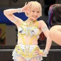 電撃結婚の美女プロレスラー　雰囲気一変の黒ワンピ姿に反響「シックでとても素敵」「幸せ伝わりますね」