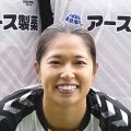 なでしこ成宮唯、ニット帽姿で念願のなんばグランド花月で吉本新喜劇「ついに念願」かなう