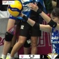 女子バレー、とにかく落ちる“魔球”サーブ 圧巻の“2連続”エースに相手も座り込んでがっくし