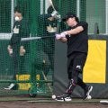 【阪神】現役ドラフトで加入の浜田太貴が宜野座１号！左翼へ豪快アーチ次々と