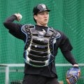 【阪神】新加入の伏見寅威「全員の球を受けたい」沖縄春季キャンプで全投手との交流にトライ