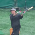 【巨人】坂本勇人が復調アピール「頑張るわ」三塁で軽快ノック＆打撃打ち込み　最後まで残り練習