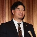 【阪神】佐藤輝明が契約合意「タイガースの一員として」総額５億円でサイン「自費キャンプ」回避