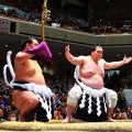 元照ノ富士の断髪式で、白鵬翔さんが会場ザワつかせる　ド派手金色衣装＆当初予定の時間に現れず