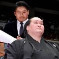 ラグビー稲垣啓太、元横綱・照ノ富士の断髪式でハサミ「一人間として誇らしいものを見せてもらいました」