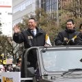【ソフトバンク】５年ぶり宮崎で日本一パレード、沿道に４万5000人　栗原新選手会長もあいさつ