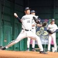 オリックス・平野　コーチ兼任“洗礼”腰の張り　それでも初ブルペン「すごく腰が張って痛い」