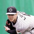 阪神・ルーカス　上々の３３球デビュー　来日初ブルペンにヤクルトスコアラー「右打者は打ちにくそう」