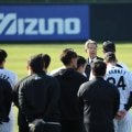 【阪神】秦オーナーが藤川監督、ナインらに訓示「100周年に向け、新たなチームに進化して」