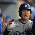 大谷翔平の回答に「Wow…」　伝説OBも絶句、グラスノーは苦笑い…理解できぬ“行動”