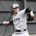 巨人の新助っ投・ウィットリーが初ブルペンで１５３キロ計測！見つめた杉内コーチも「仕上がっている」「えげつない」と驚き顔