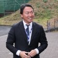【広島】長野久義氏が編成本部参与として古巣キャンプを訪問「カープとジャイアンツで優勝争い」