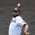 阪神・ドリス　納得２０球「思った以上にいい感じ」初ライブＢＰで打者４人に１安打