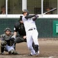 阪神　野手転向の西純　会心の初打席初安打「良い結果」三塁けん制アウトに「反省」