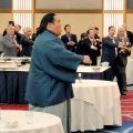 押忍！九州場所で新十両Ｖの藤凌駕が母校主催の昇進祝賀会　押忍三唱で気合入れ「拓大人として誇りに」