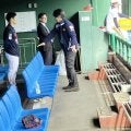 侍ジャパン　松井秀喜氏が坂本誠志郎に身ぶり手ぶりの白熱アドバイス　正捕手候補は直立不動で聞き入る　特打後に激アツ光景
