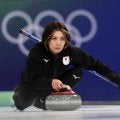 【カーリング】第２E　最終投で自軍の石に当てナンバーワン献上、スチール許して手痛い１失点