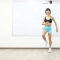 足踏み運動の消費カロリーは？やり方次第で“意外な効果”も［トレーナー解説］