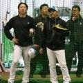 【日本ハム】宮西尚生と福谷浩司が１軍の沖縄・名護キャンプに合流