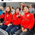 【五輪】さぁフィギュア女子ＳＰ！坂本花織、中井亜美＆千葉百音とじゃれ合う姿が反響「三姉妹」「可愛い～」