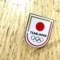 イタリアで買い出しで遭遇したフリースタイルスキーの藤木豪心から気遣いのジャパンピンバッジ