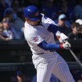 カブス鈴木誠也、OP戦初打席で初アーチ「スイング自体、悪くない。しっかり振れている」